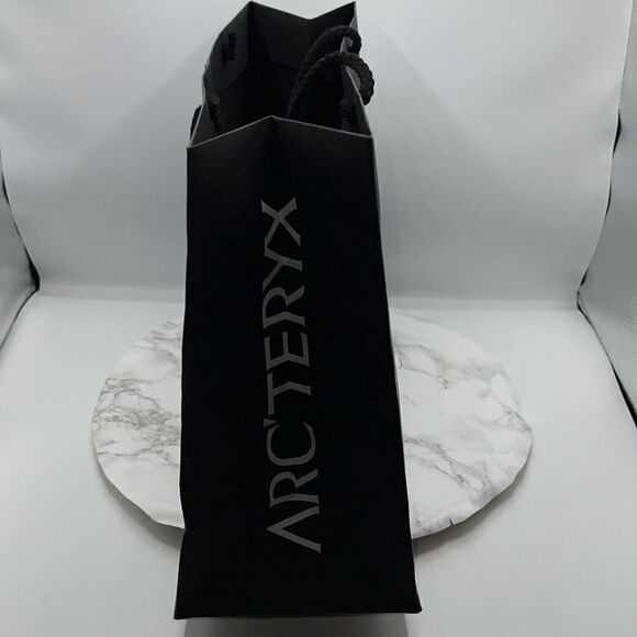 Arcteryx.com Medium Size Shopping Bag - Picture 2 of 6